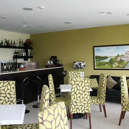 酒店 Dom Afonso -
